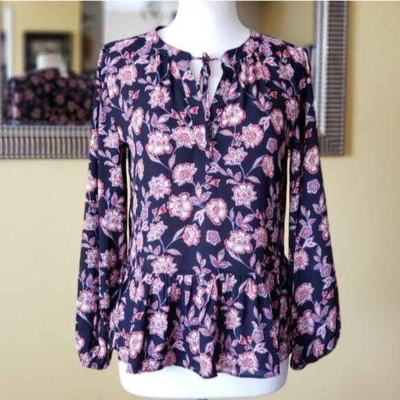 NWT LOFT Floral Ruffled Bottom Peasant Top Small - Picture 5 of 12